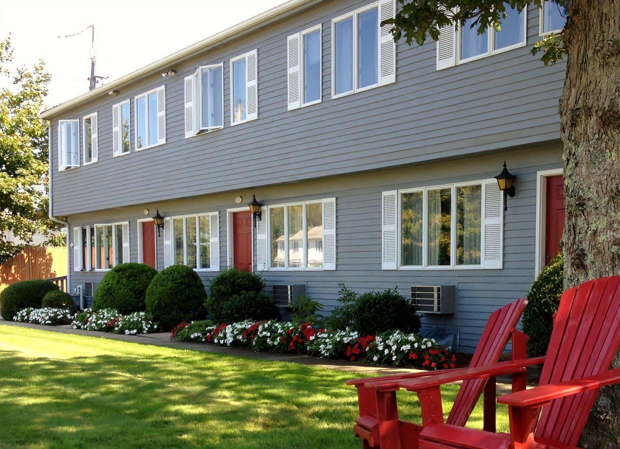Red Horse Inn Falmouth Exterior photo